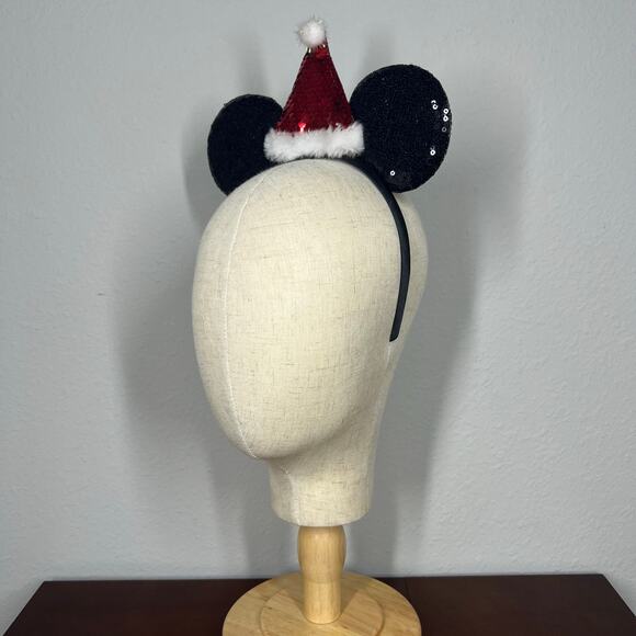 🎄 Santa Hat Mickey Ears | Disney-Inspired Unisex Christmas Mouse Ears Headband - Picture 3 of 5